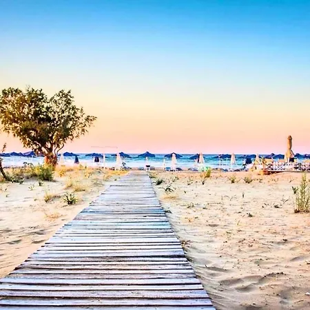 Steve Kois Heated Pool Villa La Canea