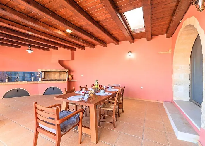 Villa Steve Kois Heated Pool