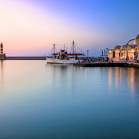 Steve Kois Heated Pool Chania (Crete)