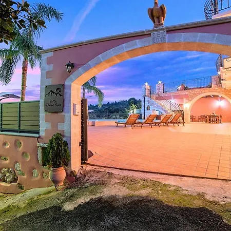 Steve Kois Heated Pool Villa Chania (Crete)
