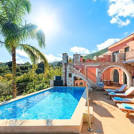 Steve Kois Heated Pool Chania (Crete)