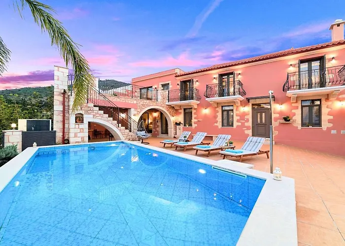 Steve Kois Heated Pool Villa Chania (Crete)